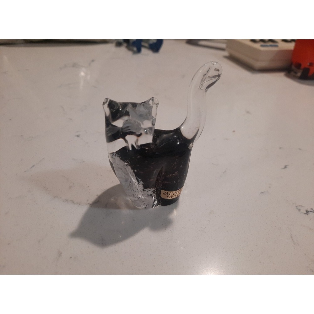 Vintage Crystal Black White Cat Figurine. Mantorp Sweden‎